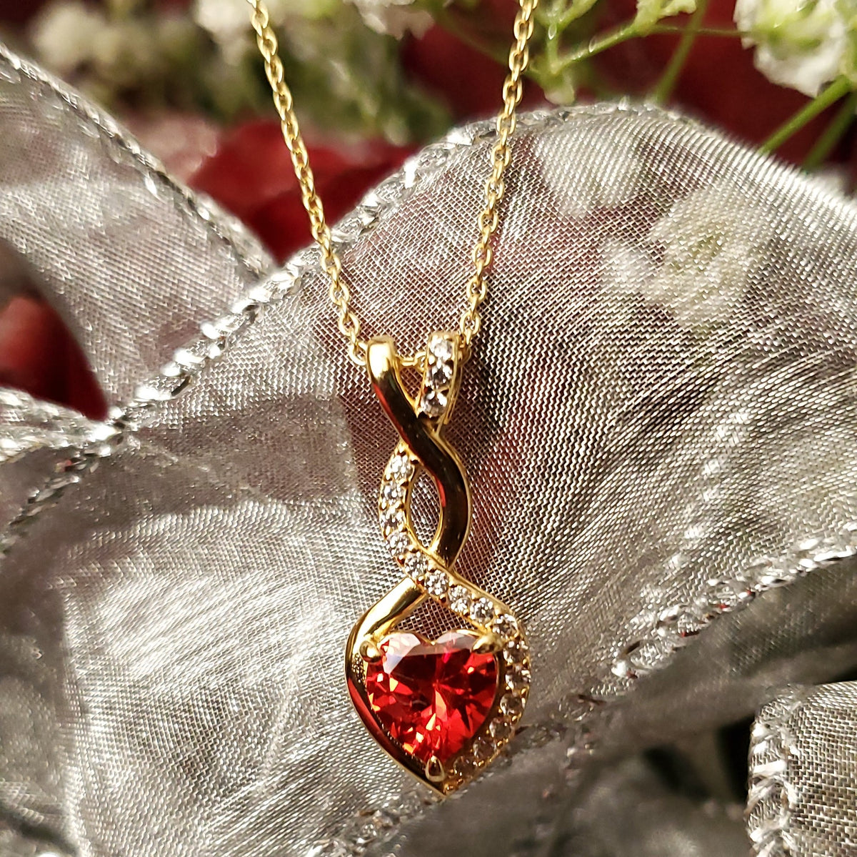 Red Heart Shaped Necklace | Orange-Red Infinity Heart Pendant | I-ZARA
