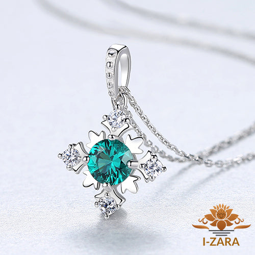 Rhodium Plated 925 Sterling Silver Snowflake Emerald Gemstone Necklace