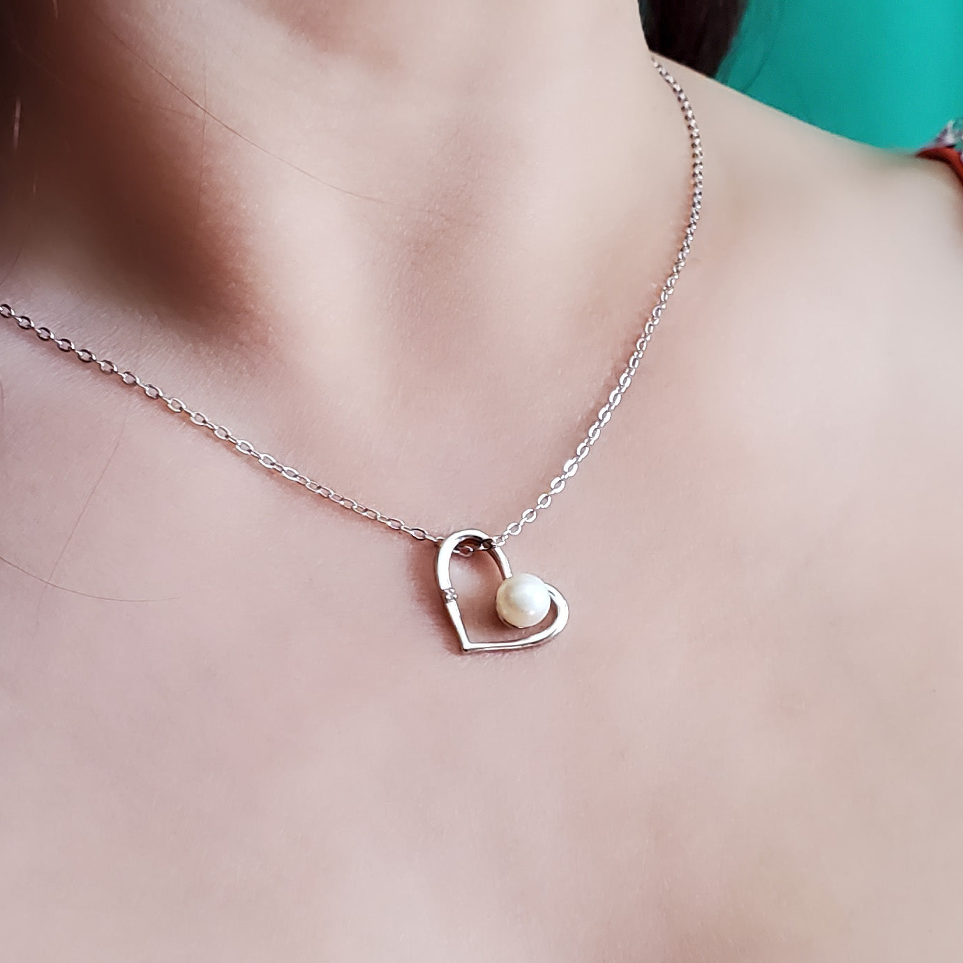 Women's 18k Gold Plated Pearl Cable Chain Nickel Free Heart Pendant