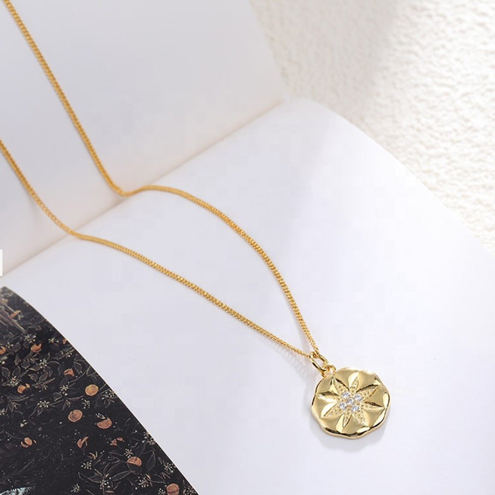 Compass Necklace Gold