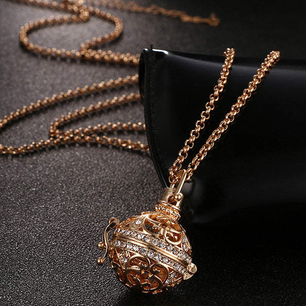 Women's Great Quality Classic Round Micro Paved Crystal Necklace 2021